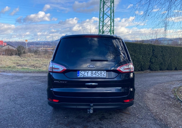 Ford Galaxy cena 59900 przebieg: 249000, rok produkcji 2017 z Gąbin małe 277